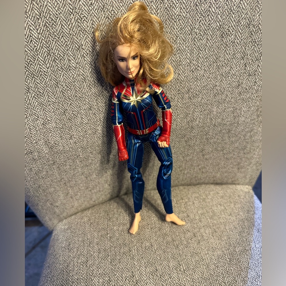 Marvel Captain Marvel Action figure